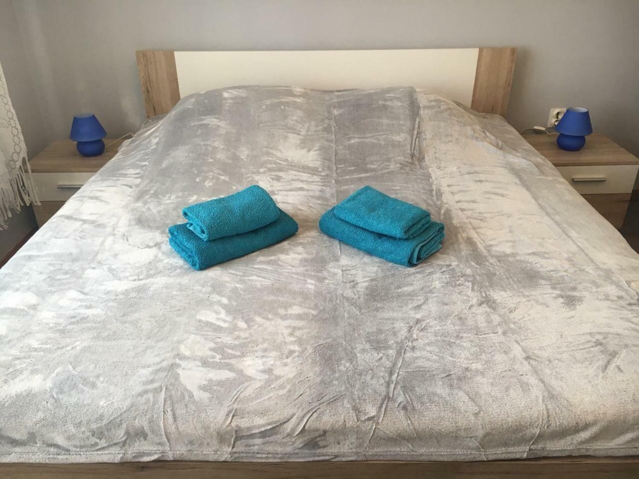 Apartment Kumicic - 3 Bedrooms *