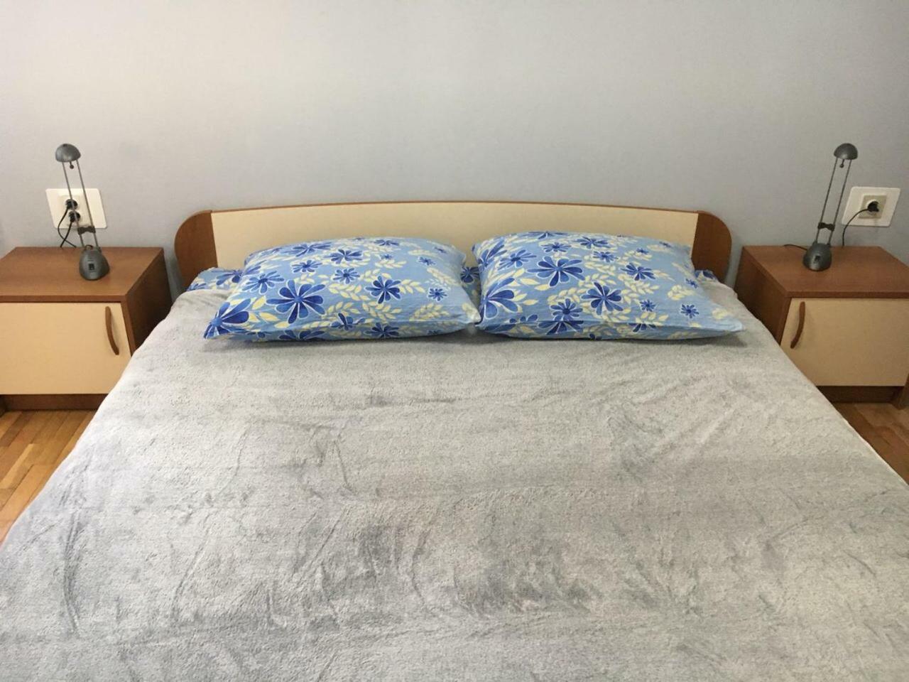 Kumicic - 3 Bedrooms Apartment